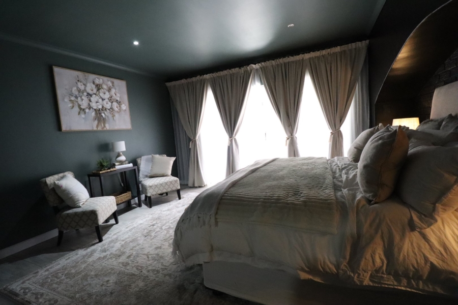 4 Bedroom Property for Sale in Sherwood Eastern Cape